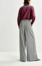 Carica l'immagine nel visualizzatore di Gallery, Prince of Wales pants