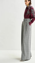 Carica l'immagine nel visualizzatore di Gallery, Prince of Wales pants