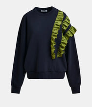Carica l'immagine nel visualizzatore di Gallery, Ruffle sweater