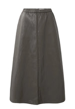 Carica l'immagine nel visualizzatore di Gallery, Eco Leather skirt