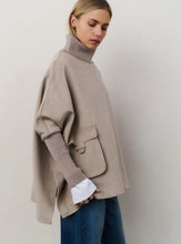 Carica l'immagine nel visualizzatore di Gallery, Poncho