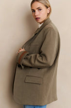 Carica l'immagine nel visualizzatore di Gallery, Blazer over