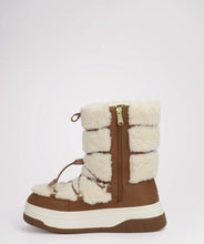 Carica l'immagine nel visualizzatore di Gallery, High boots
