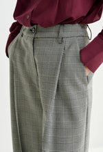 Carica l'immagine nel visualizzatore di Gallery, Prince of Wales pants