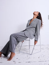 Carica l'immagine nel visualizzatore di Gallery, Grey blazer