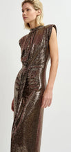 Carica l&#39;immagine nel visualizzatore di Gallery, Gold dress
