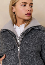 Carica l&#39;immagine nel visualizzatore di Gallery, Grey jacket
