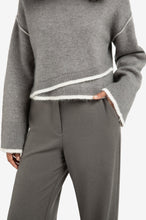 Carica l&#39;immagine nel visualizzatore di Gallery, Grey pull
