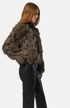 Carica l&#39;immagine nel visualizzatore di Gallery, Bomber patchwork
