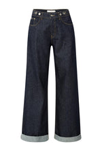 Carica l&#39;immagine nel visualizzatore di Gallery, Blue jeans
