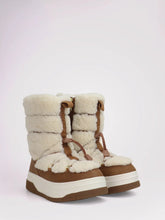 Carica l&#39;immagine nel visualizzatore di Gallery, High boots
