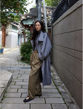 Carica l&#39;immagine nel visualizzatore di Gallery, Grey coat
