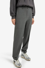 Carica l&#39;immagine nel visualizzatore di Gallery, Grey pants
