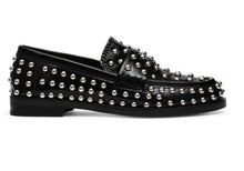Carica l&#39;immagine nel visualizzatore di Gallery, Studded mocassino
