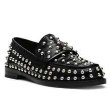 Carica l&#39;immagine nel visualizzatore di Gallery, Studded mocassino

