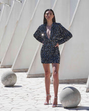 Carica l&#39;immagine nel visualizzatore di Gallery, Sequin dress
